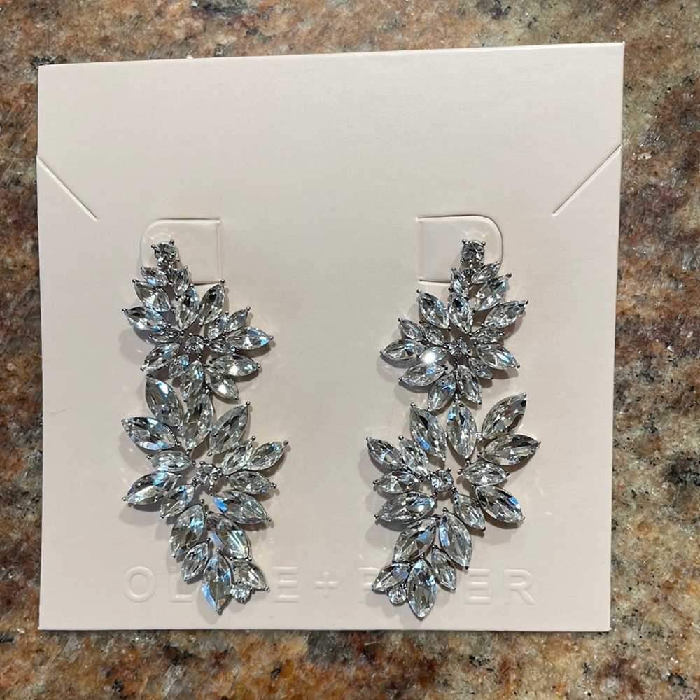 Olive & Piper Flora Drop earrings - never been worn